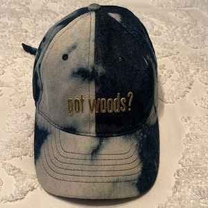 Denim‎ tie-dye hat